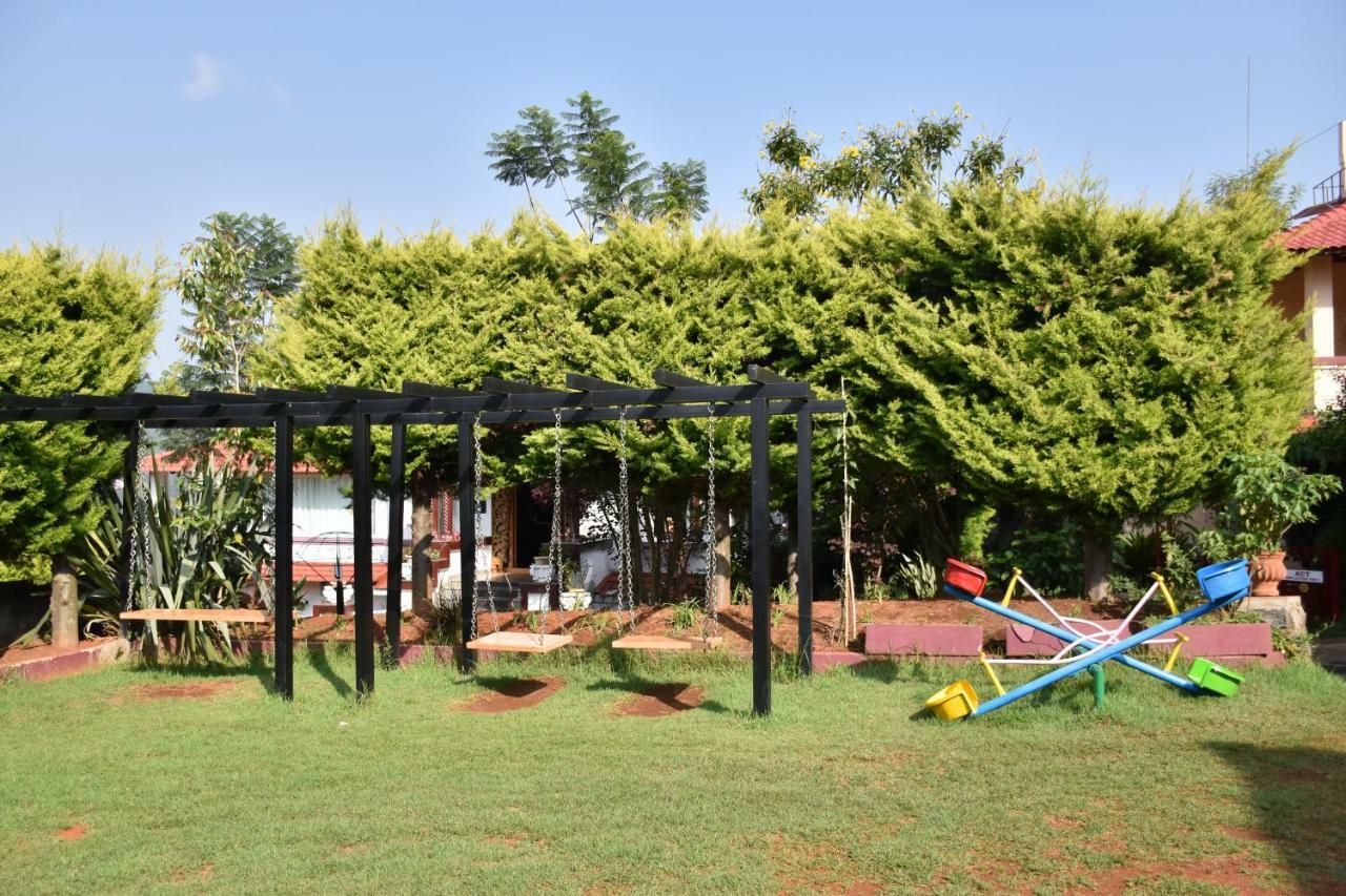 Green Nest Resort Ooty Котажирі Екстер'єр фото